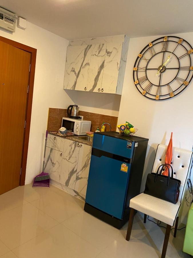Trio Gems Condo, Pattaya Thailand Джомтьен Экстерьер фото